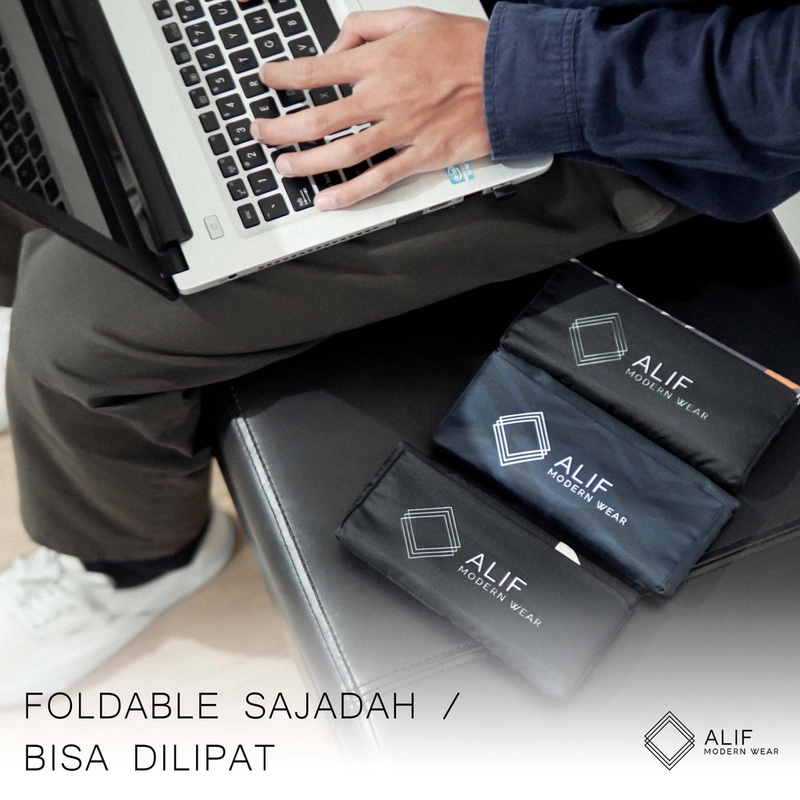 Product image ALIF SAJADAH TRAVEL / SAKU / PORTABLE / WATERPROOF ( ALIF MODERN WEAR SJD-0059 ) all variant all variant